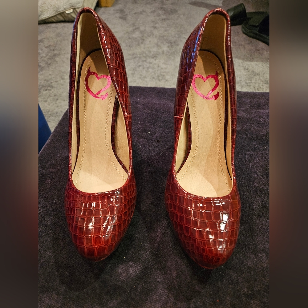 ETSEY PAIGE STILETTO HEELS